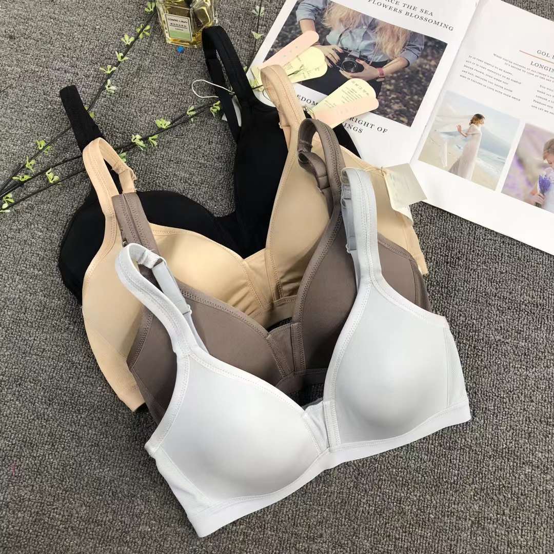 Exterior solo nuevo brillante ropa interior sin costuras medio grueso de alta calidad se reunieron multi-color multi-tamaño sujetador inalámbrico al por mayor