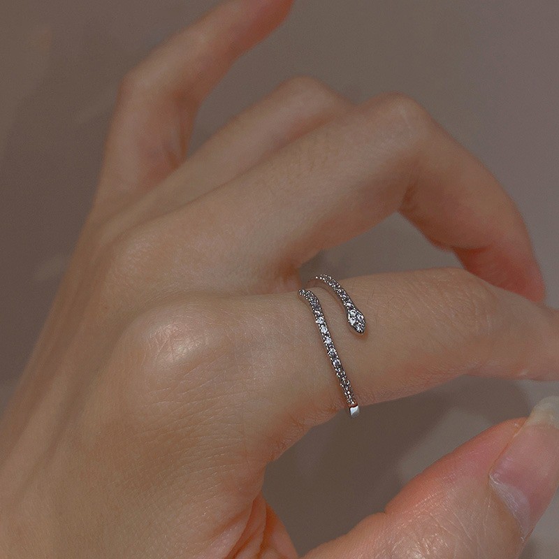 Anillo de circonita de perlas de viento ins, nicho femenino, sentido de alta gama, simple y ligero, anillo de novia de lujo, anillo de apertura de temperamento al por mayor