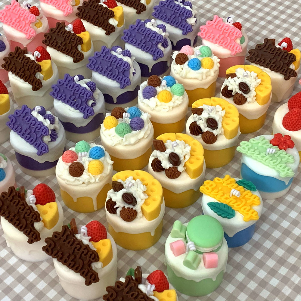 Aromatherapy candle birthday cake handmade creative birthday gift souvenir niche indoor high-value ornaments