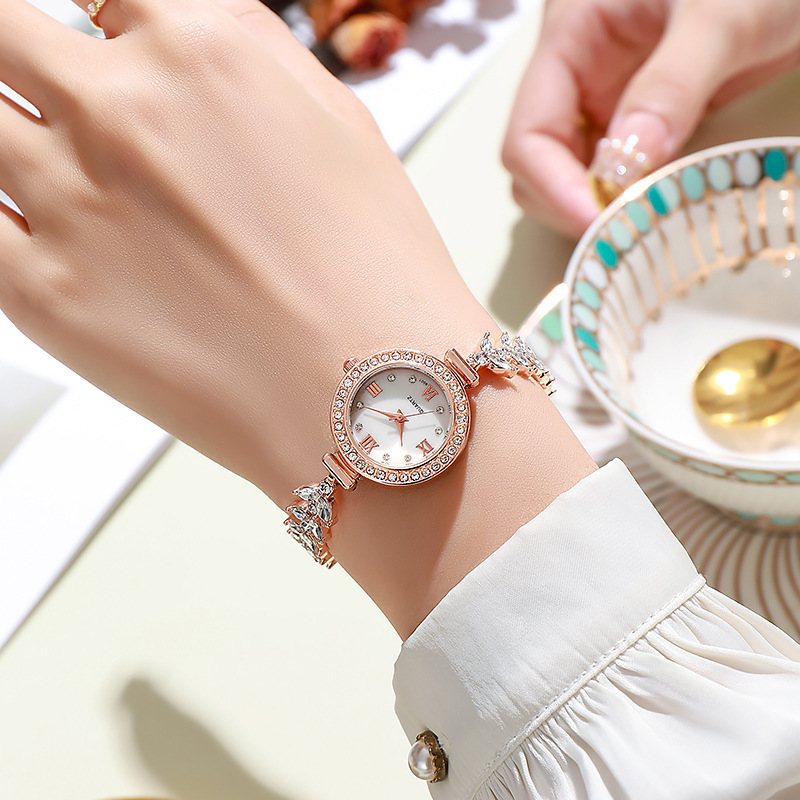 2025 New Mermaid Women's Watch Douyin Live Broadcast Popular Round Diamond Bracelet Drawstring Quartz Watch