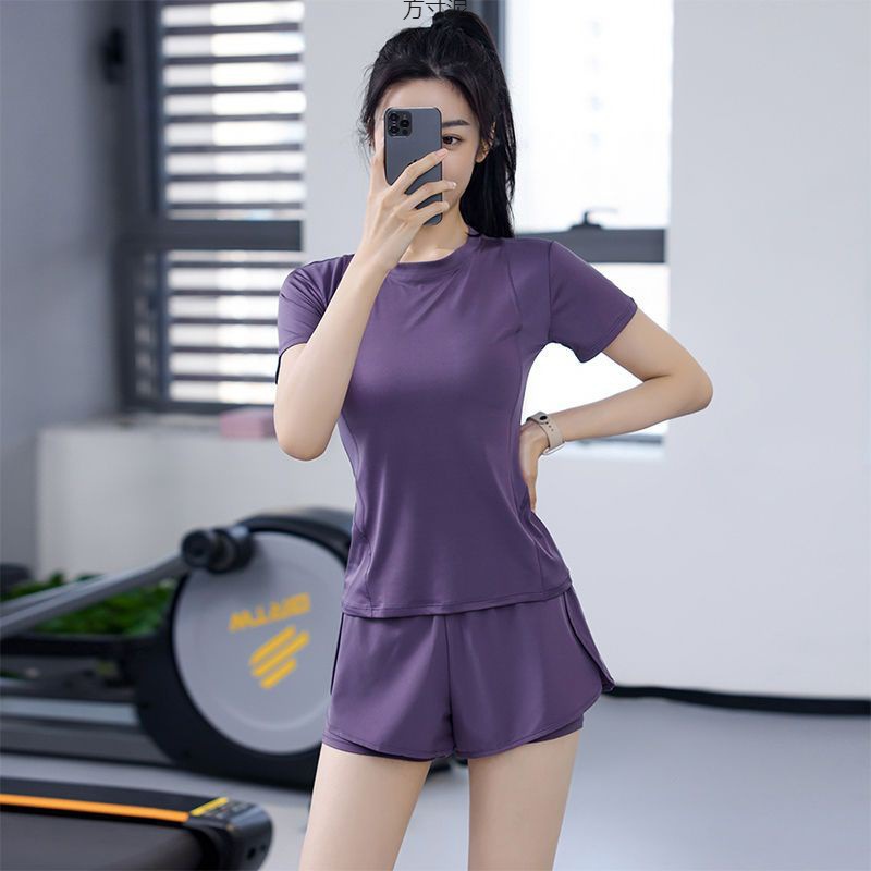 Trajes de yoga para mujeres de verano ropa seca rápida delgada para correr trajes deportivos de entrenamiento en línea para mujeres ropa de fitness de dos piezas