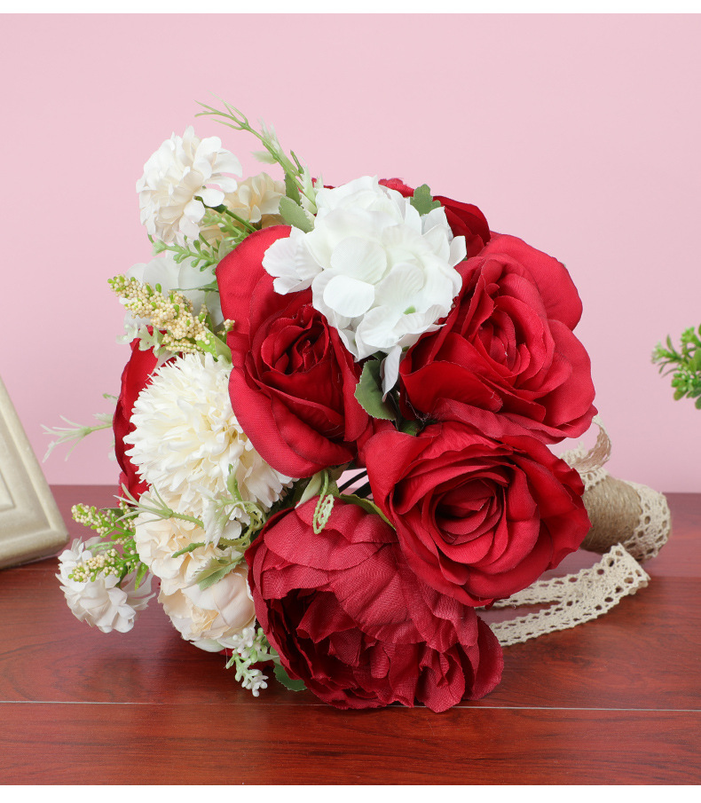 Mode Simple Mariée Mariage Mains Rouges Tenant Des Fleurs Simulation Fleur De Soie display picture 2