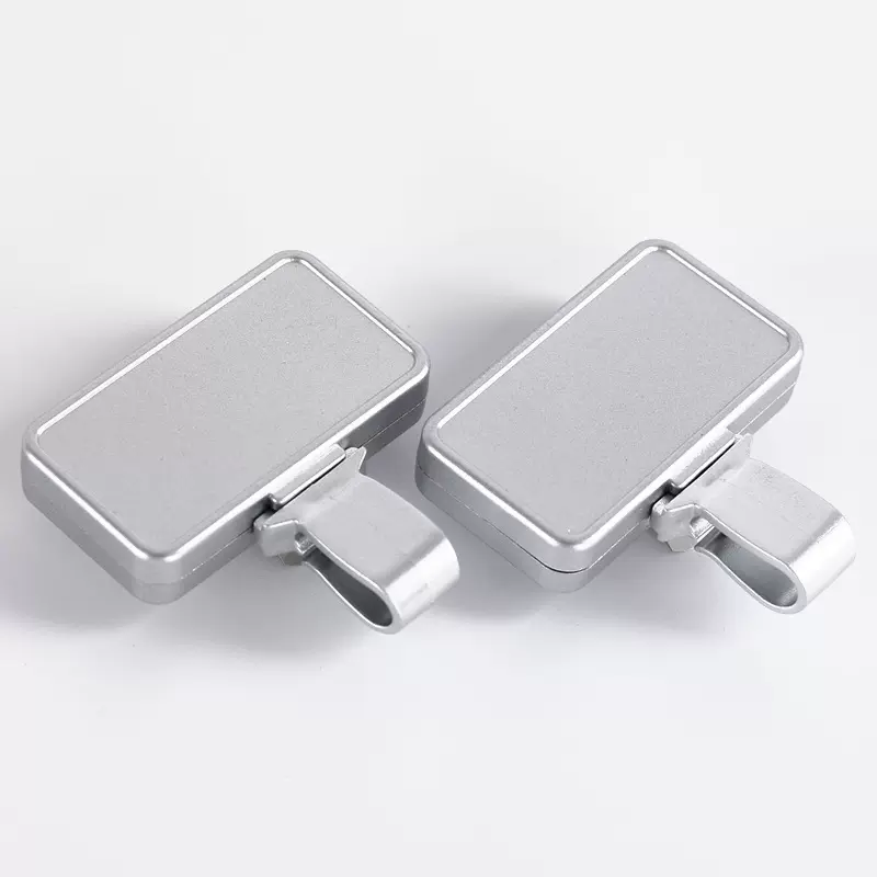 医生护士胸牌夹子 工作证件易拉得夹扣金属可伸缩工牌胸卡夹批发