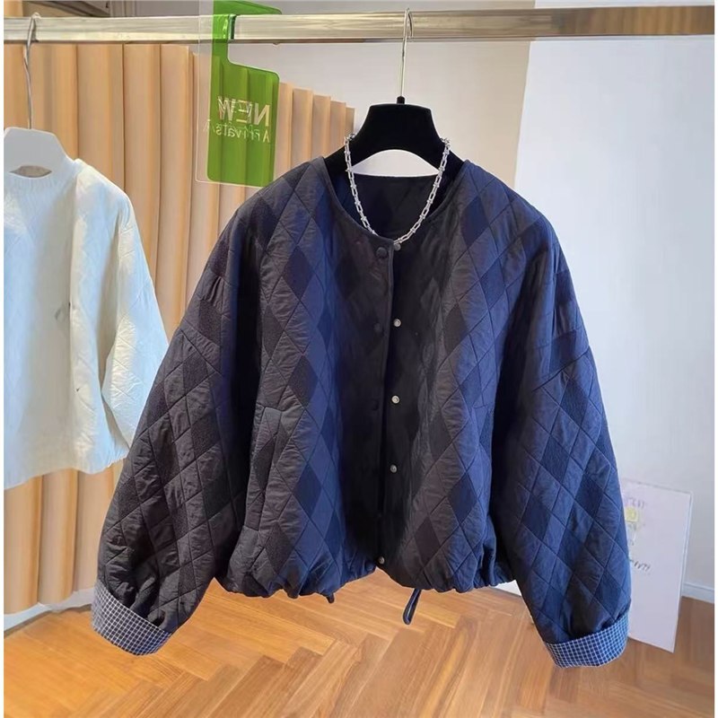 Lightweight quilted diamond-patterned cotton jacket for women, short style, 2026 new spring collection, loose fit, very stylish and fashionable, padded cotton coat
