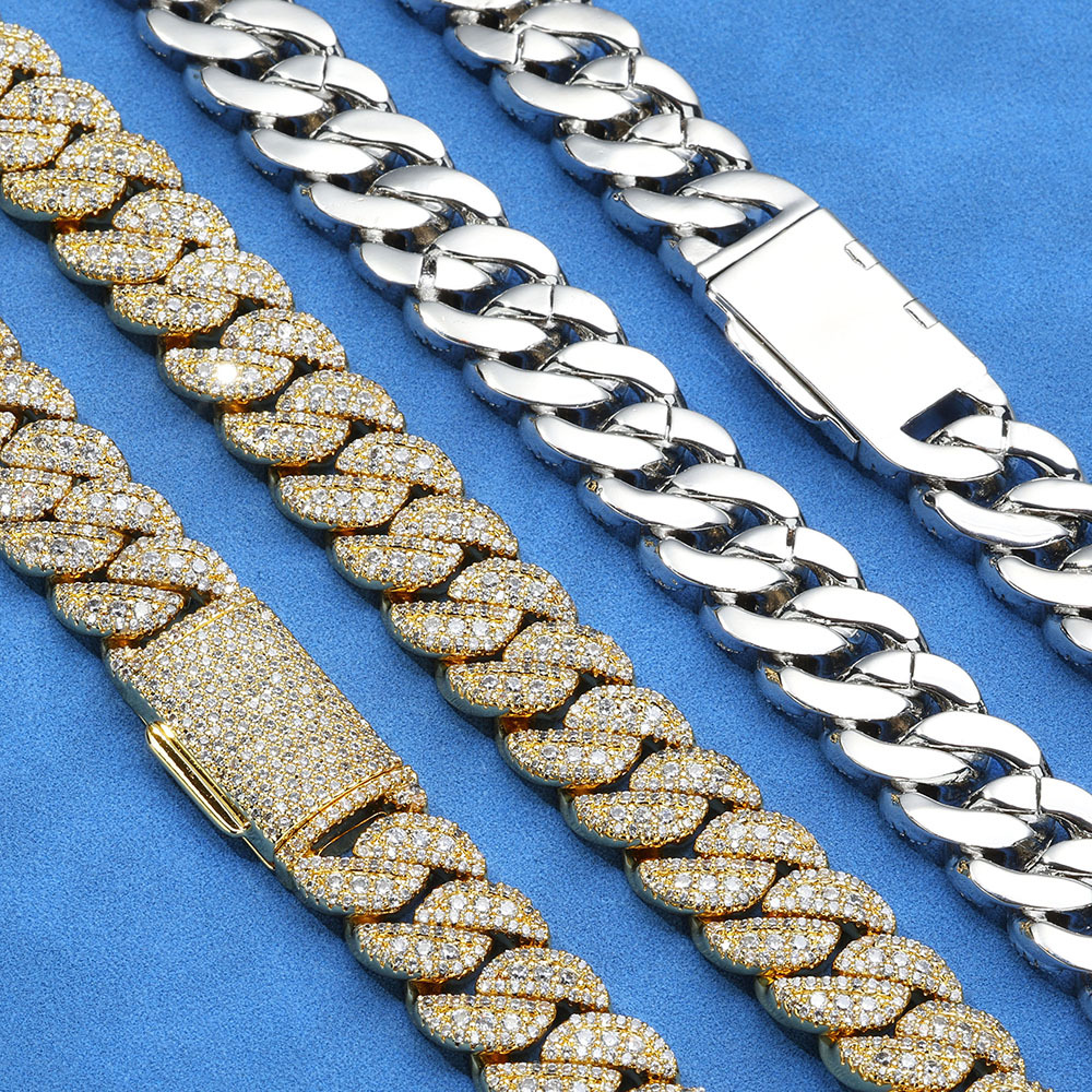 Cuban Chain Bracelet For Men With Full Diamond Zircon And Clasp_voghion.com
