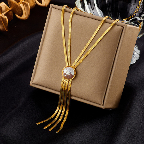 Small design retro pendant with tassels stainless steel pearl