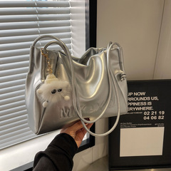 高級感大容量托特包包女2024新款純色時尚單肩包上課通勤手拎大包