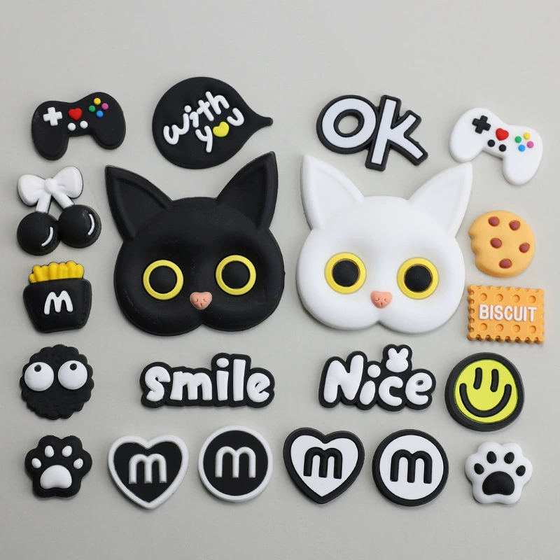 3D черно-белая стерео пряжка для обуви с кошачьим отверстием, мягкие резиновые аксессуары, чашка для воды ручной работы, чехол для мобильного телефона, тапочки, ювелирные изделия