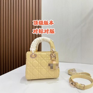 D�ҿ羳������Ƥ��Ůʿ��������С�����r�аٴ�μ�����б���