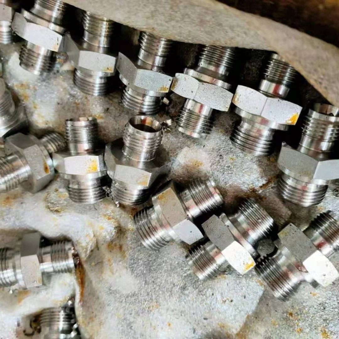 来样免费测试油污清洗剂冲压油拉伸油防锈油清洗兑水无浊点BC879D