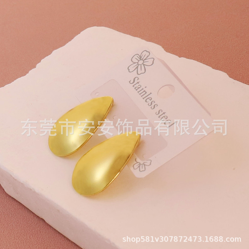 复古法式经典图案爱心耳钉约会礼物优雅轻奢高级感简约钛钢饰品女|undefined