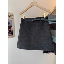 高腰灰色毛呢字半身裙大码秋冬半裙黑色包臀裙防走光加厚短裙女