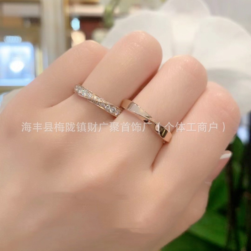 New smooth full diamond twisted flower wedding ring thick 18k gold plated no diamond inlaid diamond hand jewelry ring manufacturers wholesale