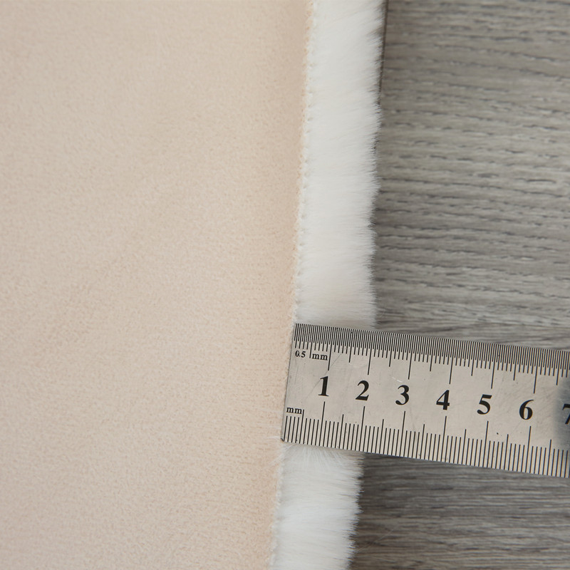 5ZV7 Wholesale Fake Rabbit Fur Carpet Coffee Table Blanket Ins Bedroom Full White Short Hair Window Blanket Cute Bedside 