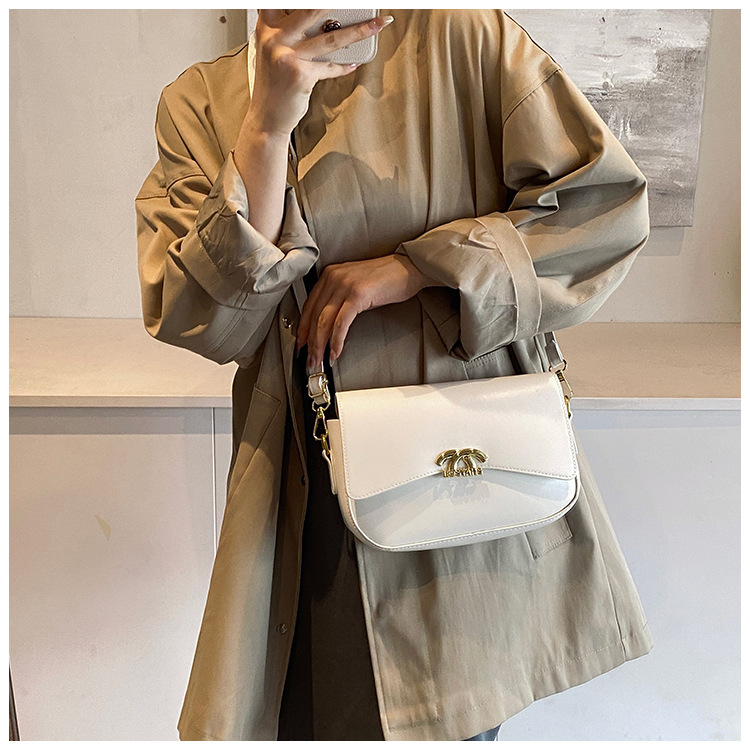 Fashionable and versatile small square bag, new autumn and winter style work and commuting bag, women's bag, simple single-shoulder bag, women's crossbody bag undefined