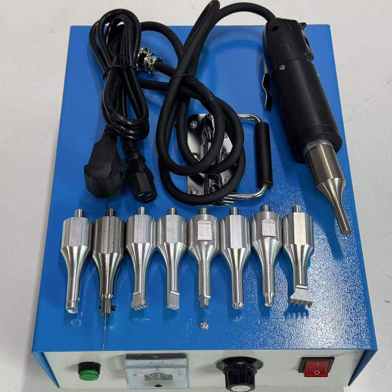 35K Handheld Ultrasonic Plastic Welding Machine, Hot Melt Machine, Pp Cleaning Belt Positioning Spot Welder, Automotive Interior Modification 35K Handheld Ultrasonic Plastic Welding Machine, Hot Melt Machine, Pp Cleaning Belt Positioning Spot Welder, Automotive Interior Modification