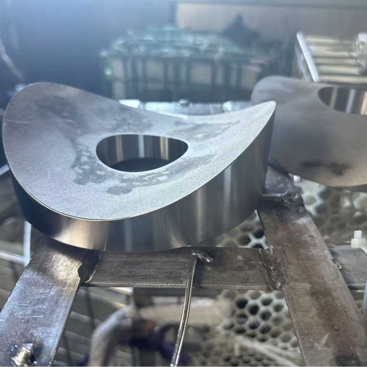 �Ǳ귨�������˫������μ���ӹ����ƶʹ������Ͻ�825/600