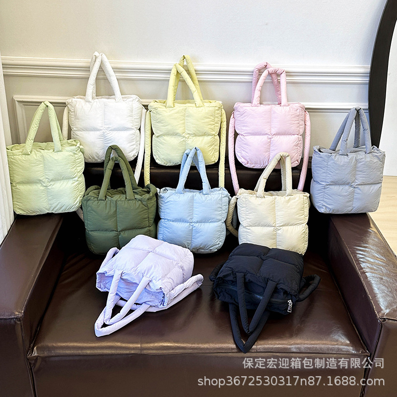 跨境羽绒包棉服女包简约填棉太空包托特包柔软方格手提单肩斜挎包|undefined