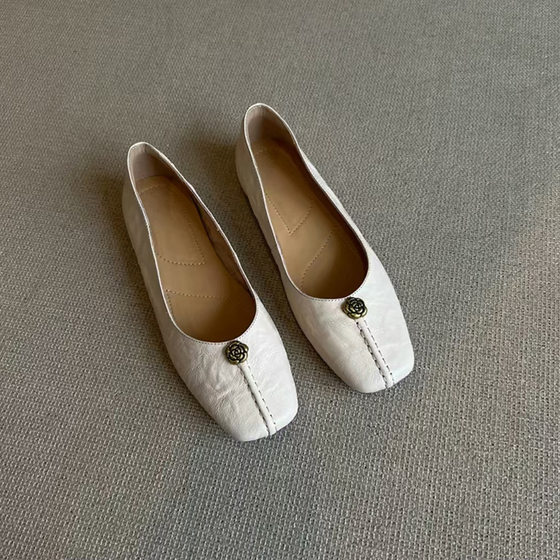 Sheepskin Style Camellia Flat Shoes Women's French Genuine Leather Retro Elegant Evening Shoes Soft Sole Milk Shoes