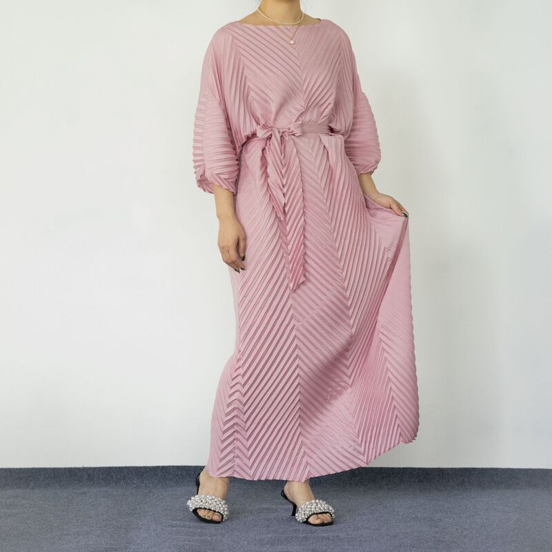 2026 Summer and Autumn Issey Miyake Irregular Long Dress French Style Niche Round Neck Long Sleeve Tie Pleated Dress for Petite Sizes 2026 Summer and Autumn Issey Miyake Irregular Long Dress French Style Niche Round Neck Long Sleeve Tie Pleated Dress for Petite Sizes