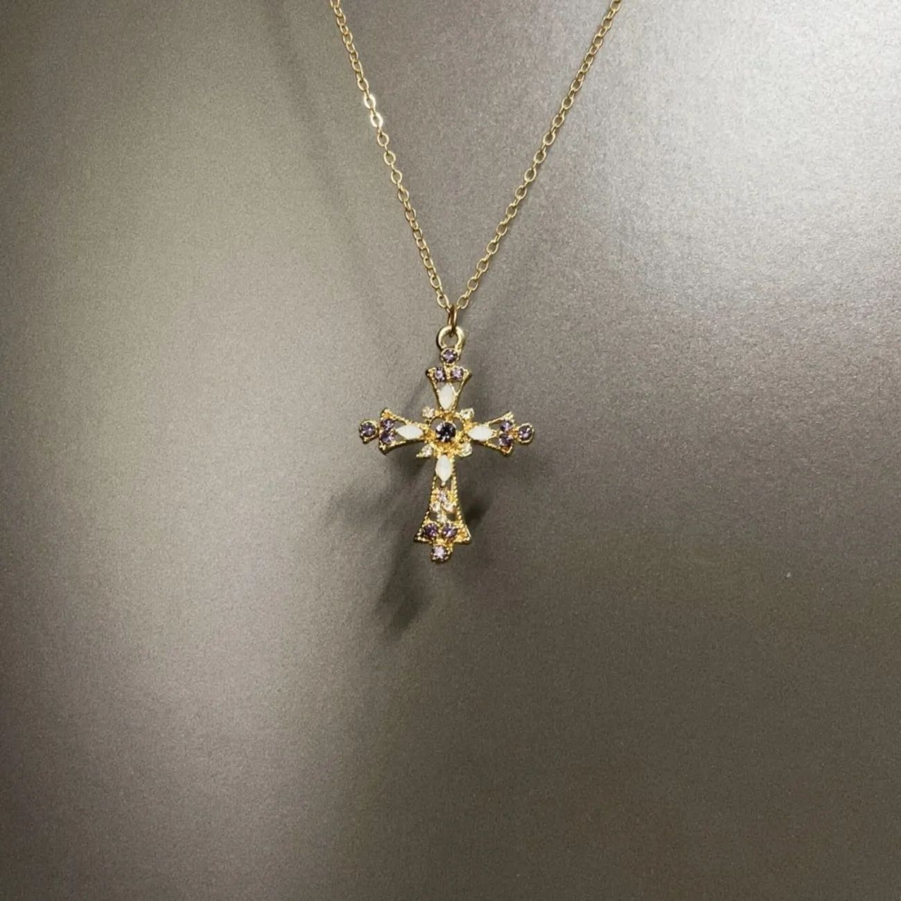 Vintage Golden Petal Cross Necklace Medieval Golden Cross Long Clavicle Chain