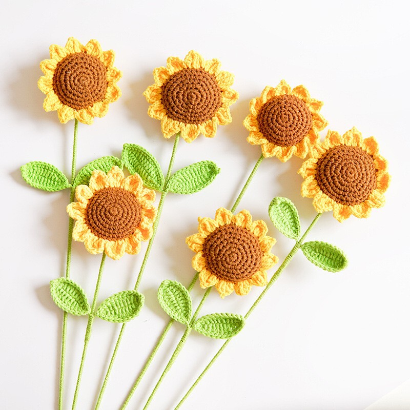 クロスボーダーの手編みの完成品の小さい花束は花の毛糸のメリヤスの花束を模倣します。|undefined