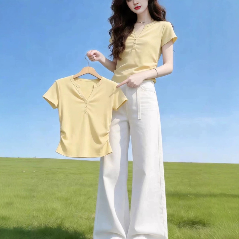 Dopamine Yellow Fresh Style Short-Sleeve T-Shirt for Women, Summer New Korean Fashion, Age-Reducing, Waist-Cinching, Slimming Top 12004