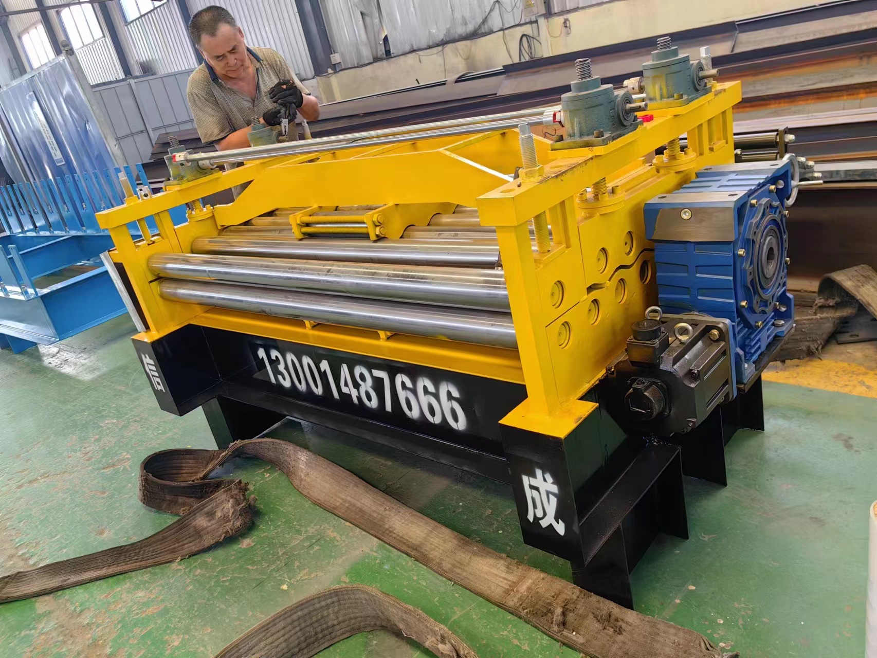 全自动不锈钢板压平机 1.3米小型简易数控全自动不锈钢卷料开平机