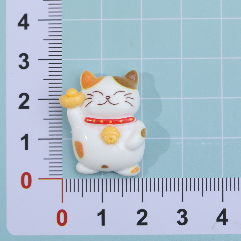 De dibujos animados Lucky Cat resina accesorios de Los Niños Diversión hecha a mano DIY crema pegamento llavero horquilla refrigerador pegatina Accesorios Al Por Mayor