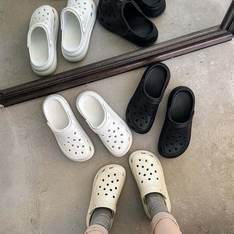 Women's thick-soled height-increasing perforated sandals 5cm non-slip outdoor wear 2026 new model women's beach sandals for summer Women's thick-soled height-increasing perforated sandals 5cm non-slip outdoor wear 2026 new model women's beach sandals for summer