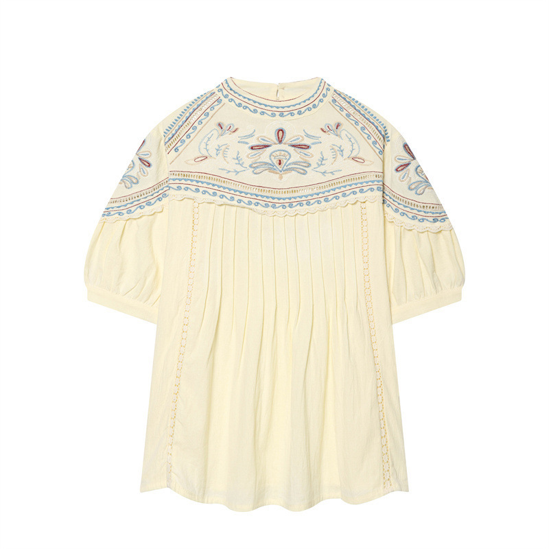 Cross-border women's clothing wholesale 2026 summer new European and American style fashion casual loose embroidered short-sleeve top and shorts