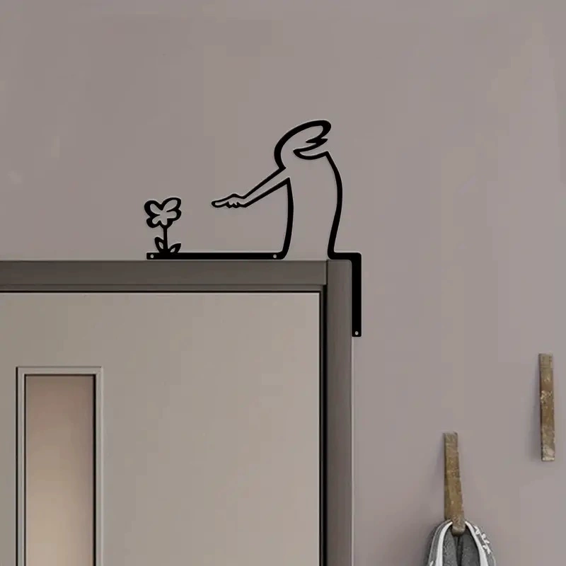 Крестообразное украшение для дверного косяка в виде милого гнома, декор для интерьера дома, железное настенное украшение, абстрактное забавное линейное украшение