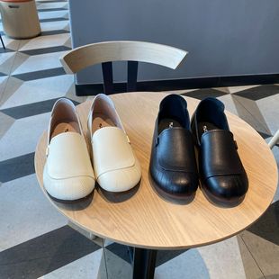 39.9 Free Shipping Genuine Leather Mom Shoes 2025 Autumn New Wide Toe Soft Sole Soft Surface Loafers Flat Shoes for Women