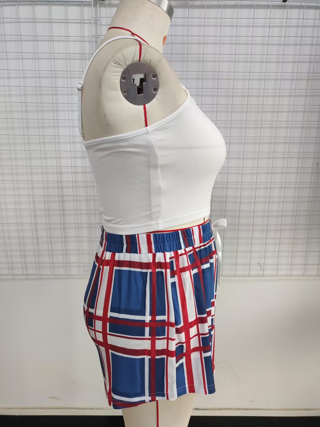 2183白色大码人台 (1).jpg