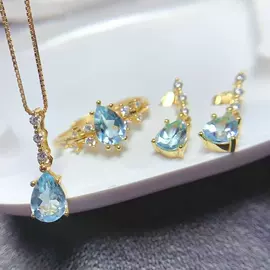 戒指;吊坠;耳钉