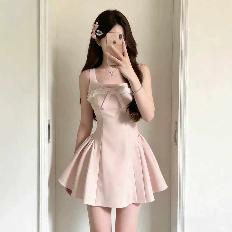 Sweet and Cute Pink Lace Sleeveless Dress for Girls with Bow Tie Waist and Puffy Skirt Princess Dress for Summer