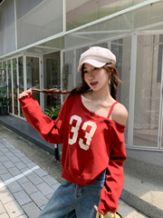 韩系慵懒风斜肩卫衣女秋季2025新款红色数字印花露肩宽松显瘦上衣