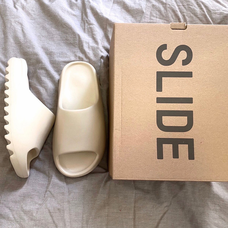 2025 Coconut Slippers Men's Yeezy Warm Sand Yellow Slide Slippers Non-Slip Outer Wear Men's and Women's Slippers Trendy 2025 Coconut Slippers Men's Yeezy Warm Sand Yellow Slide Slippers Non-Slip Outer Wear Men's and Women's Slippers Trendy
