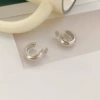 Серебристый