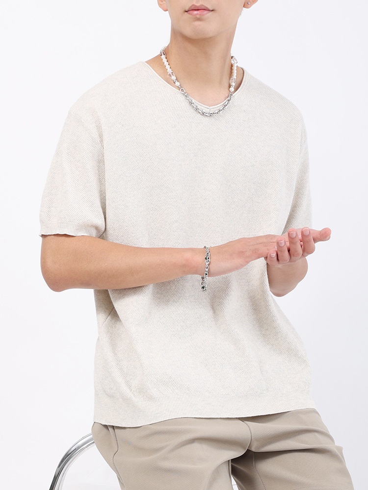 Verano nuevo cuello en V de punto de manga corta hombre relajado transpirable sensación de seda de hielo casual versátil camiseta de punto de color sólido blusa