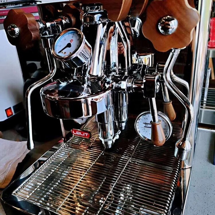 Italian Lelit Bianca Mp Semi-Automatic Double Boiler Rotary Pump Coffee Machine with Variable Pressure Lever Italian Lelit Bianca Mp Semi-Automatic Double Boiler Rotary Pump Coffee Machine with Variable Pressure Lever