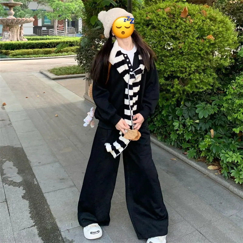 Women's New Korean Style Patchwork Striped Scarf Long-Sleeve Faux Two-Piece Loose Sweatshirt Paired with Slimming Wide-Leg Pants