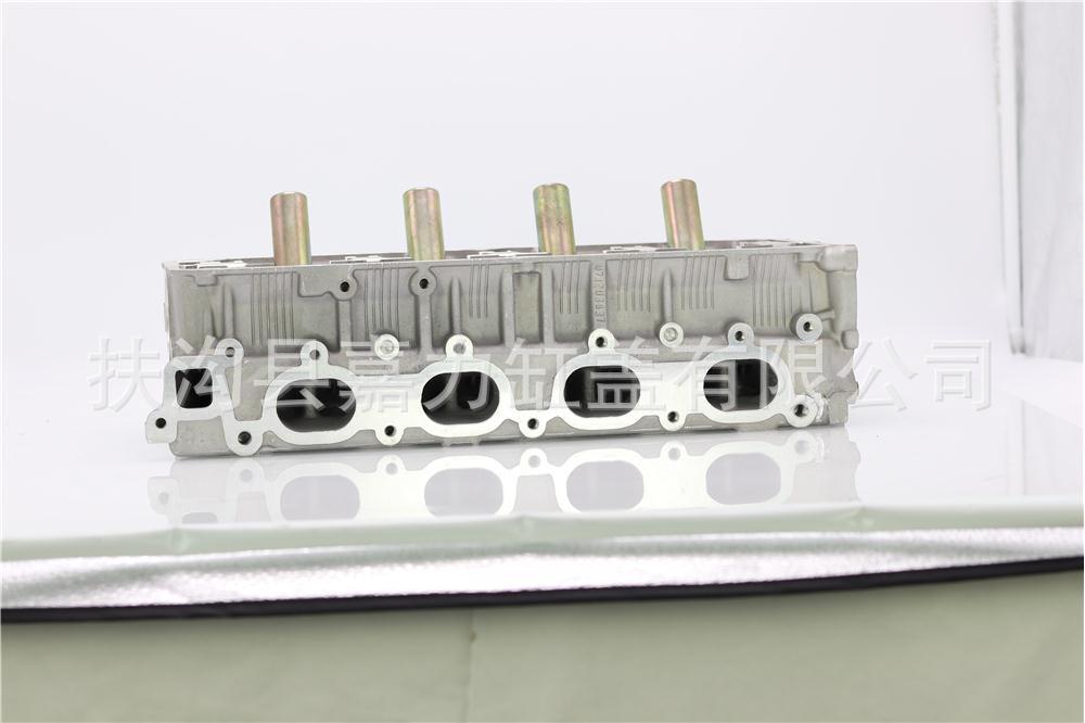Factory direct auto parts engine cylinder head 4G64 four cylinder sixteen valve cast iron cylinder head 4G64