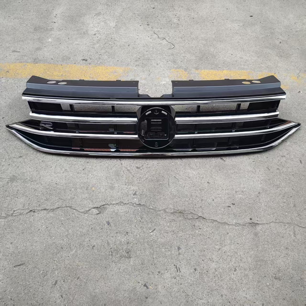 Aplicable a la red central de modificación de automóviles Tiguan de Volkswagen 2022 - 2026 image 1