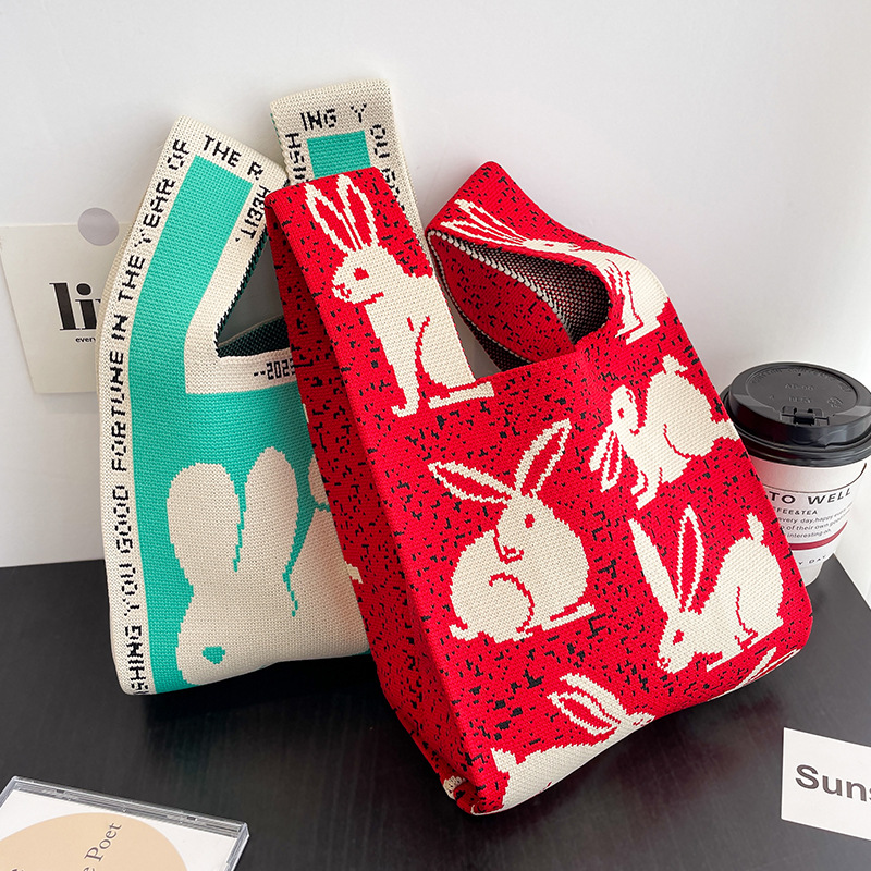Große Kapazität Kaninchen gestrickt für Frauen 2023 neue Mode ausgehende Handtasche koreanische Ausgabe gewebte Einkaufstasche_voghion.com