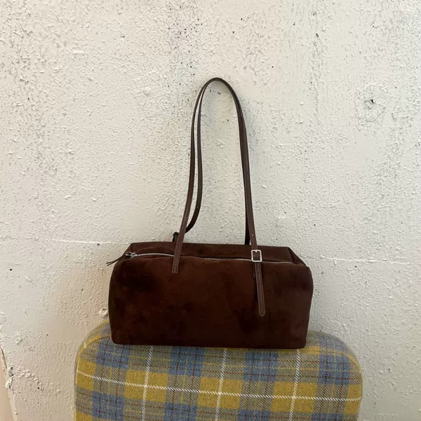 Cross-border suede frosted shoulder bag, simple retro daily underarm Boston bag, large-capacity commuter pillow bag