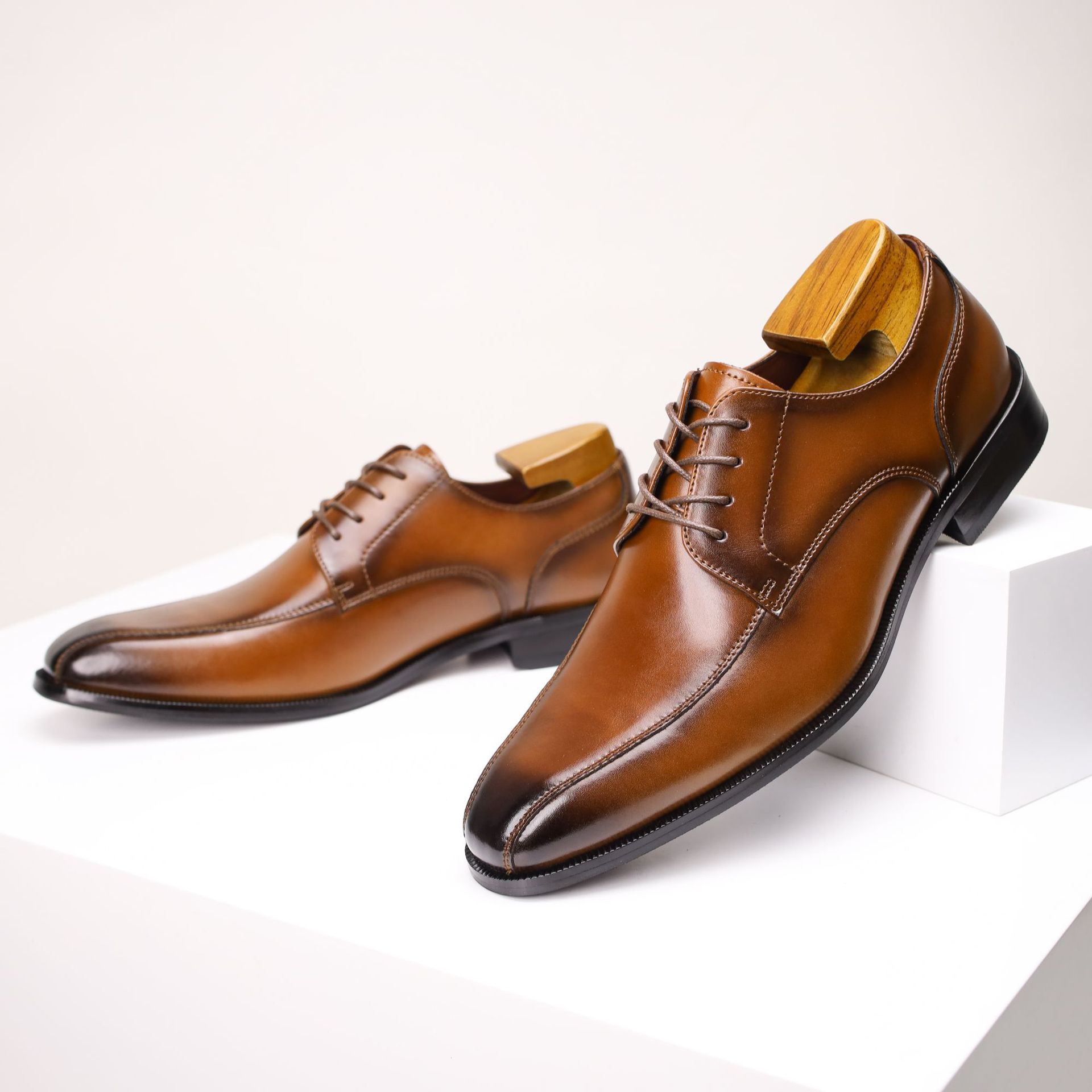 Estilo japonés transfronterizo Primavera Ropa formal zapatos de hombre zapatos de cuero de los hombres negocios de cuero de los hombres retro británico casual piel de vaca zapatos de cuero de los hombres image 4