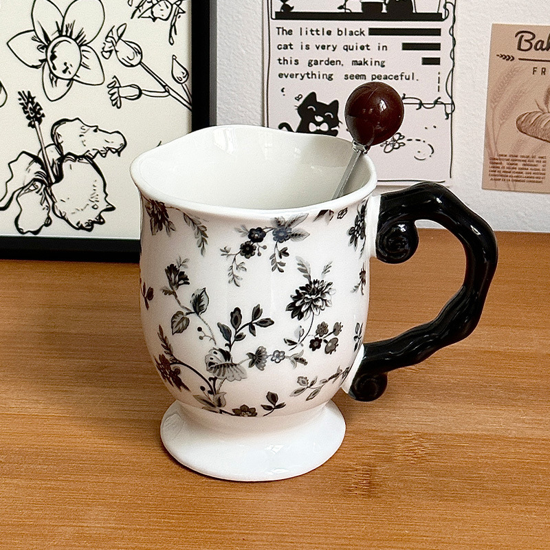 Taza vintage de cerámica con cuchara Taza de alto valor Taza de recuerdo Taza de café de oficina Taza de agua doméstica