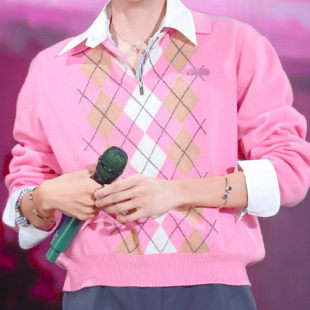 �߰汾26�����¿��ݳ�����Դͬ��ᘿ�����ɫ�����Ứ���I�L��ë��