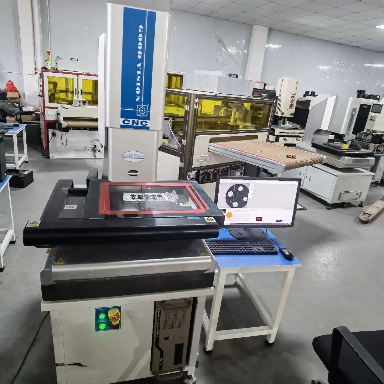 二手兆丰全自动影像测量仪轮廓尺寸检测仪 二次元影像投影测量仪